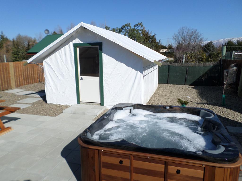 אלכסנדרה Central Chalets Ltd מראה חיצוני תמונה