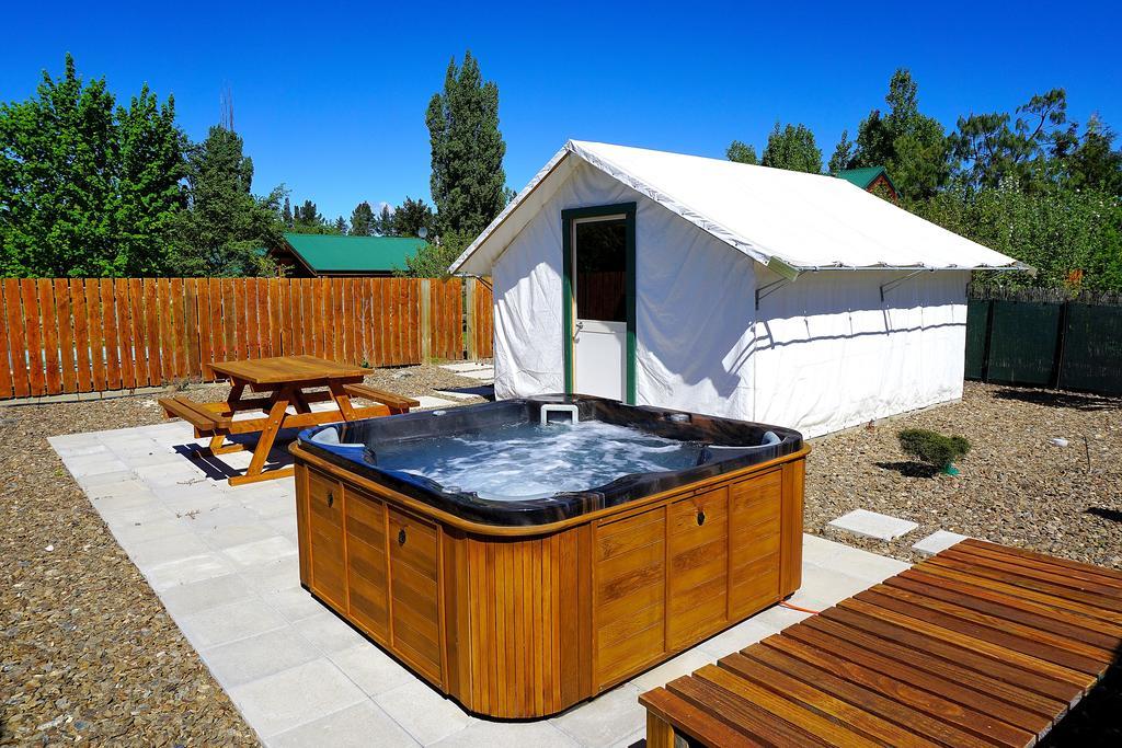 אלכסנדרה Central Chalets Ltd מראה חיצוני תמונה