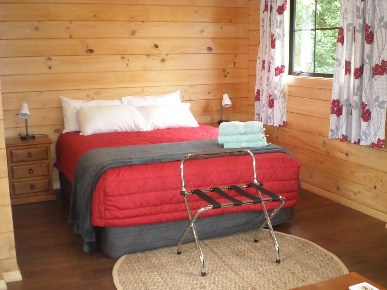 אלכסנדרה Central Chalets Ltd מראה חיצוני תמונה
