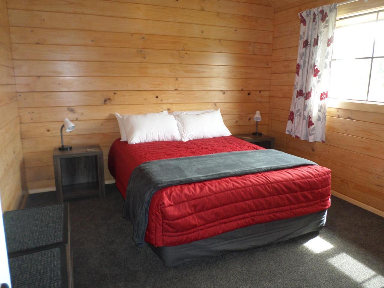 אלכסנדרה Central Chalets Ltd מראה חיצוני תמונה