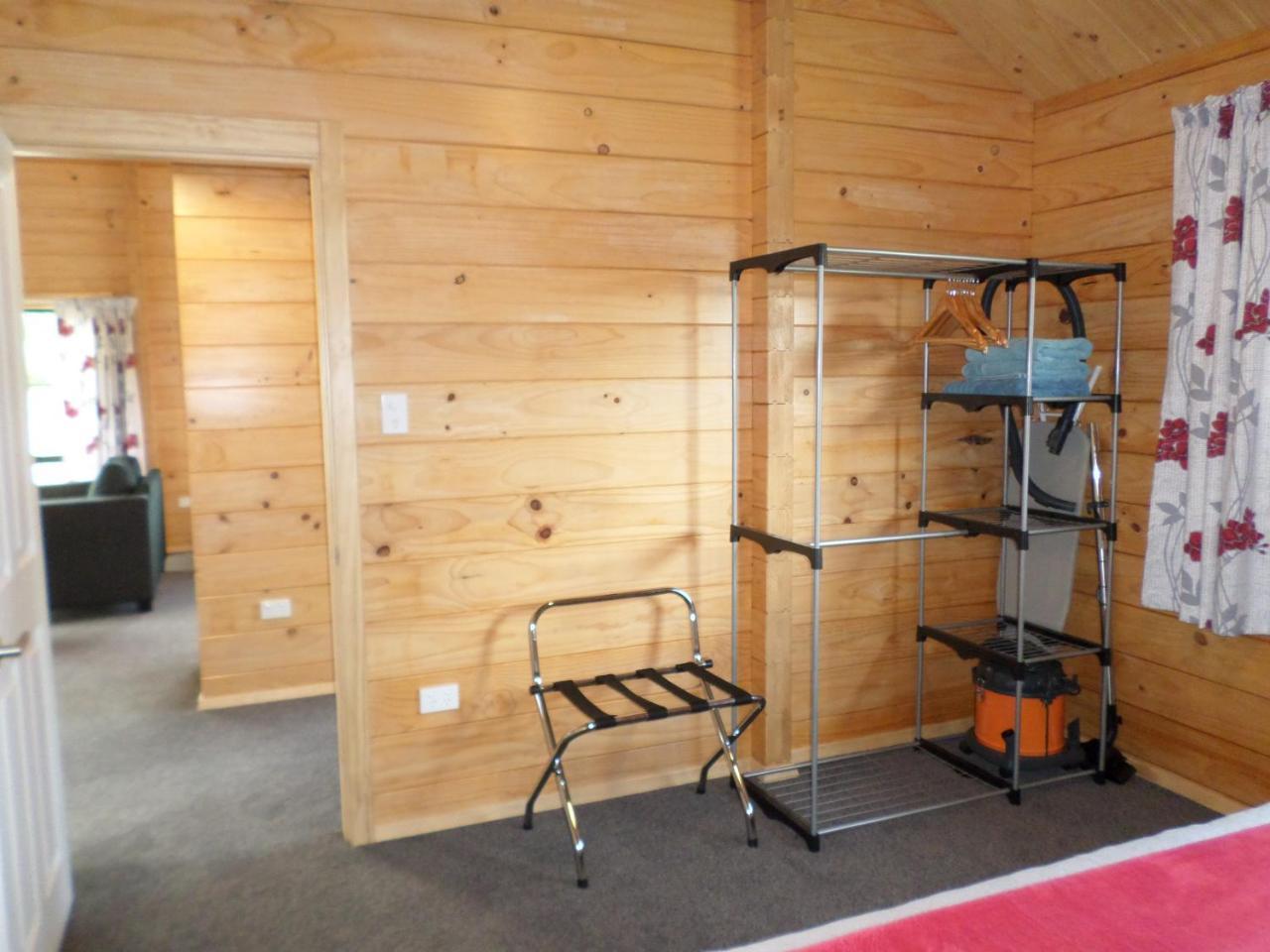 אלכסנדרה Central Chalets Ltd מראה חיצוני תמונה