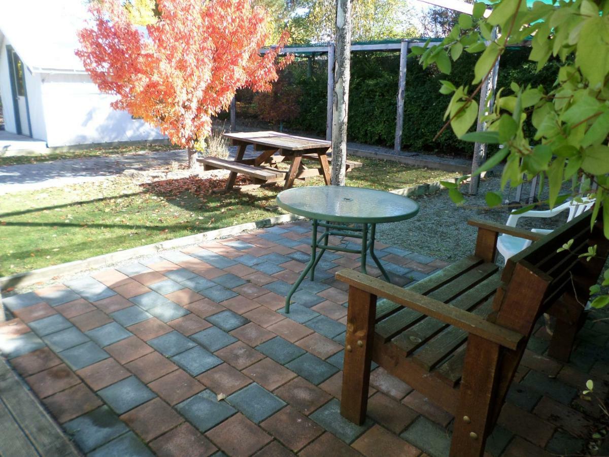 אלכסנדרה Central Chalets Ltd מראה חיצוני תמונה